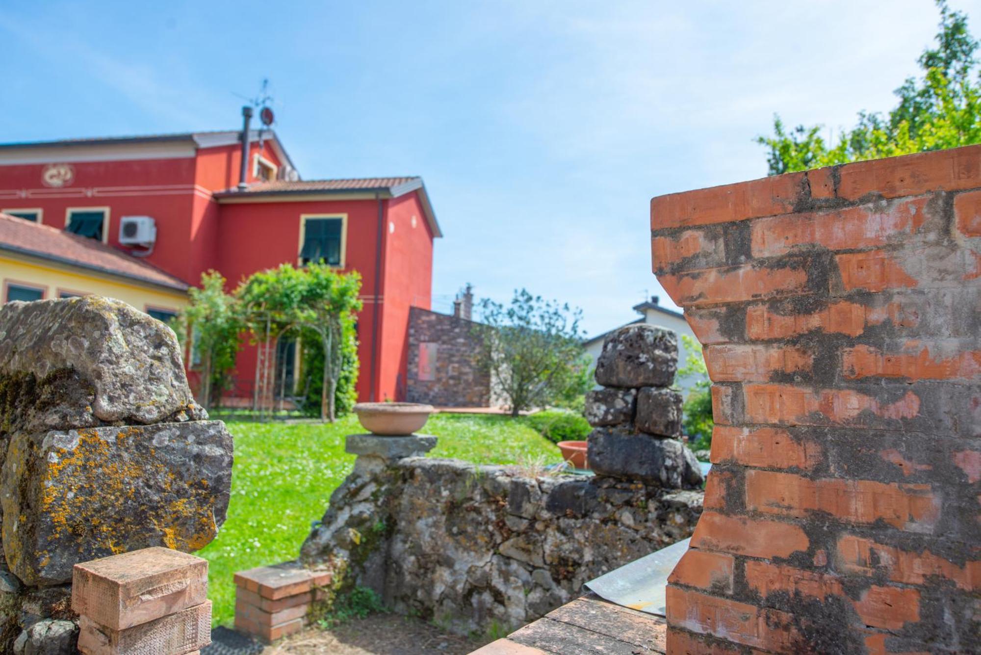 Il Vecchio Noce Hotel บรุนญาโต ภายนอก รูปภาพ