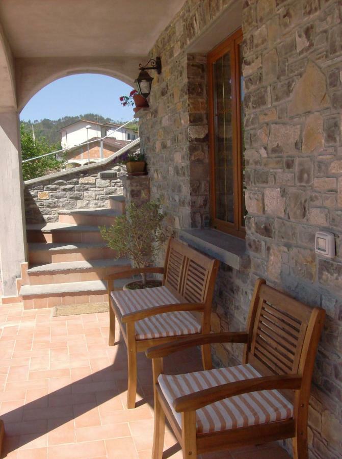 Il Vecchio Noce Hotel บรุนญาโต ภายนอก รูปภาพ