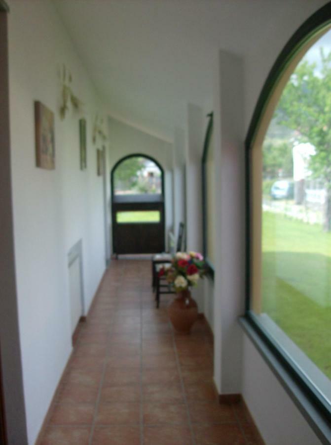 Il Vecchio Noce Hotel บรุนญาโต ภายนอก รูปภาพ