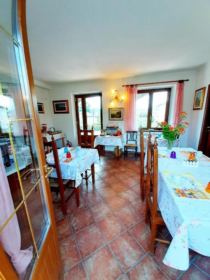 Il Vecchio Noce Hotel บรุนญาโต ภายนอก รูปภาพ